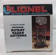 Modern Era Lionel O Gauge Windmill 12889 and Radar Antenna 12749 Mint in box