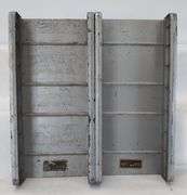 Postwar American Flyer S Gauge terminal/station, crossing gates w/shacks, girder plate bridges