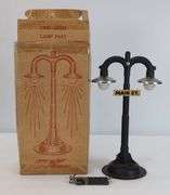 Marx O Gauge Train Accessories Twin Light Lamp Posts and Crossing Signals
