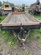 Flatbed Trailer with Wood Deck and Loading Ramps