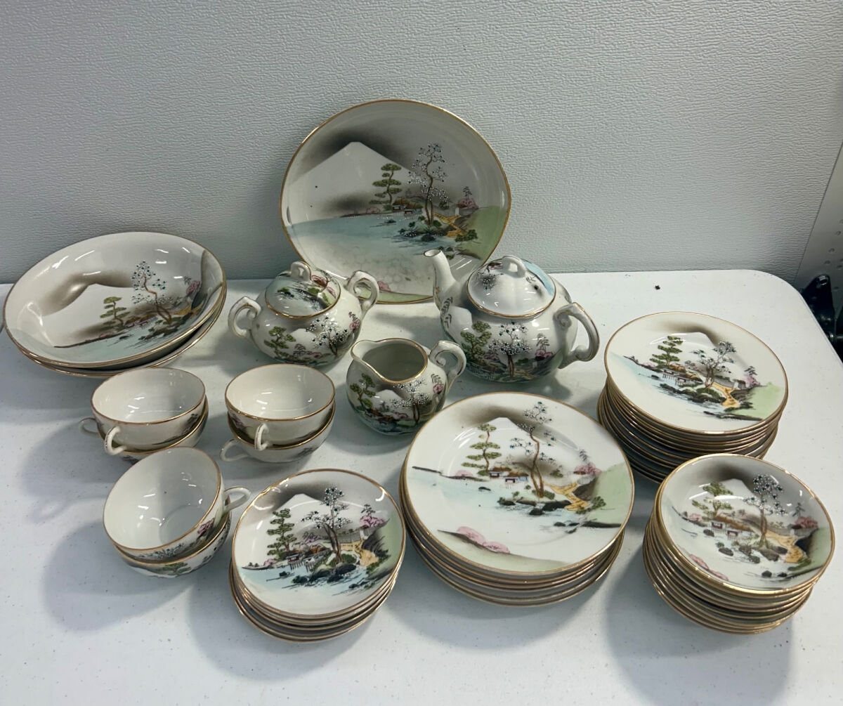 Lot image 1