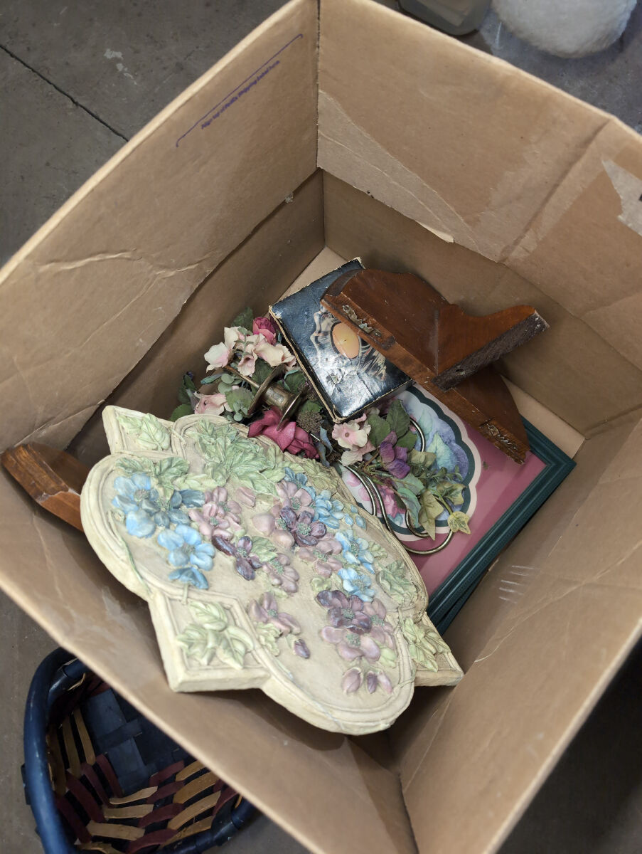 Lot image 2