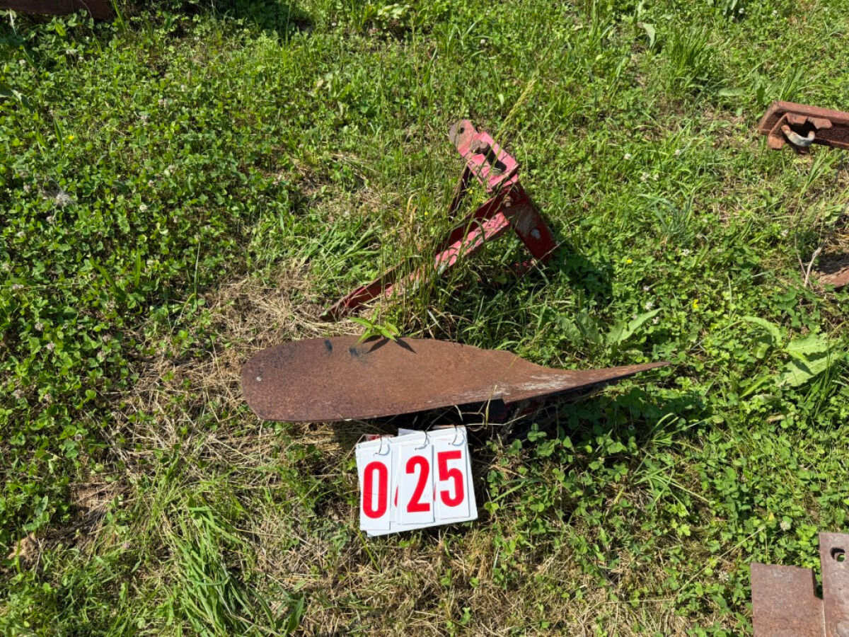 Lot image 1