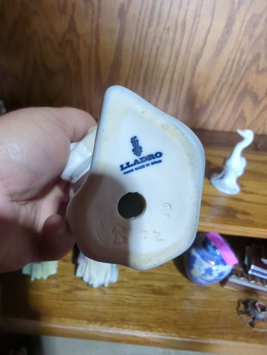 Lot image 2