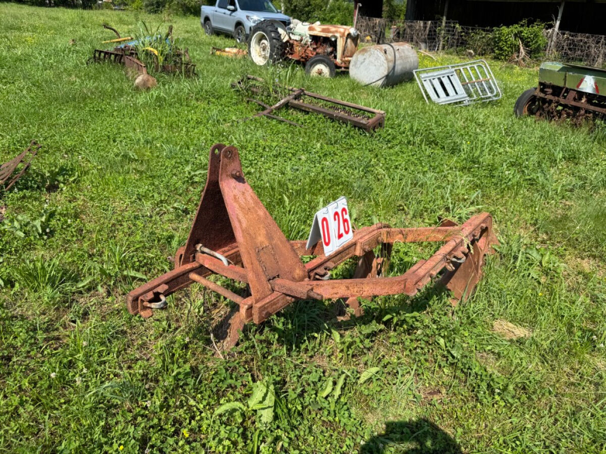 Lot image 2
