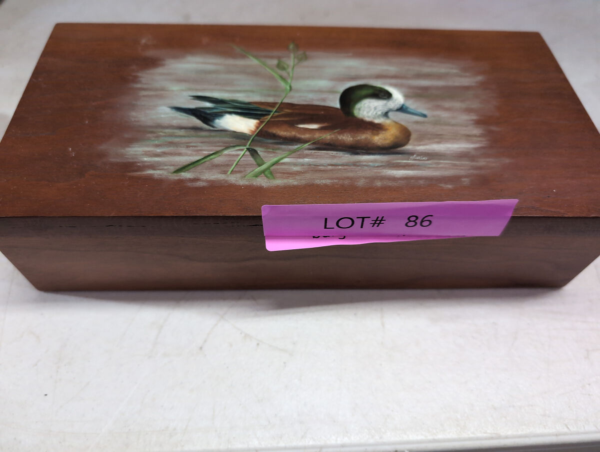 Lot image 8