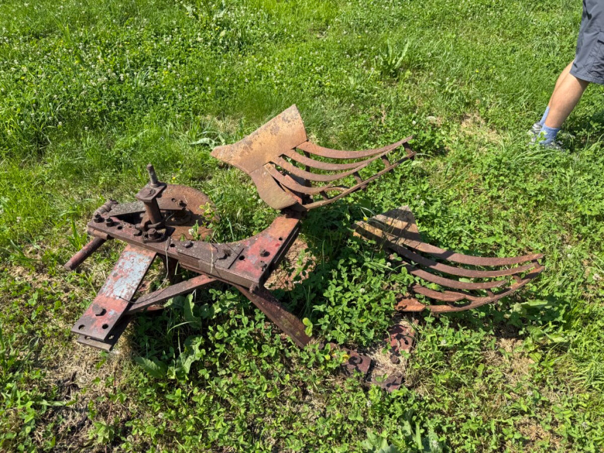 Lot image 3