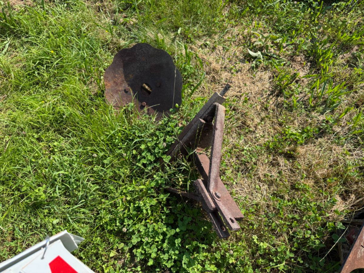 Lot image 3