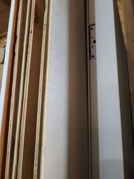 Mixed Lot of Construction and Building Material: Wood, doors, kerdi board