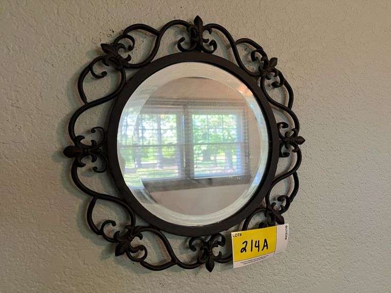 Assorted Home Decor and Accessories