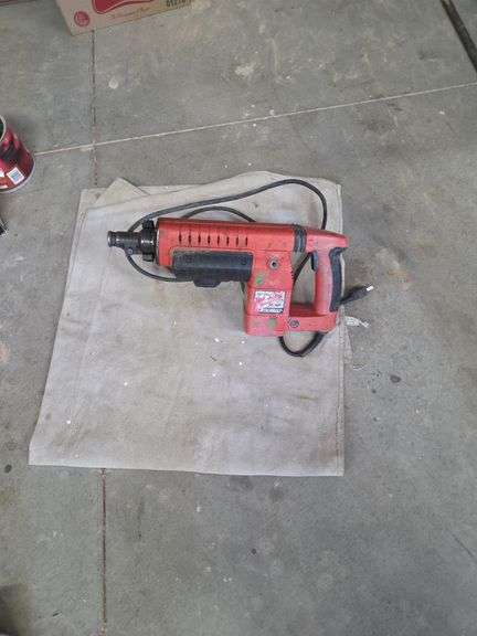 Milwaukee 1-1/2" Rotary Hammer