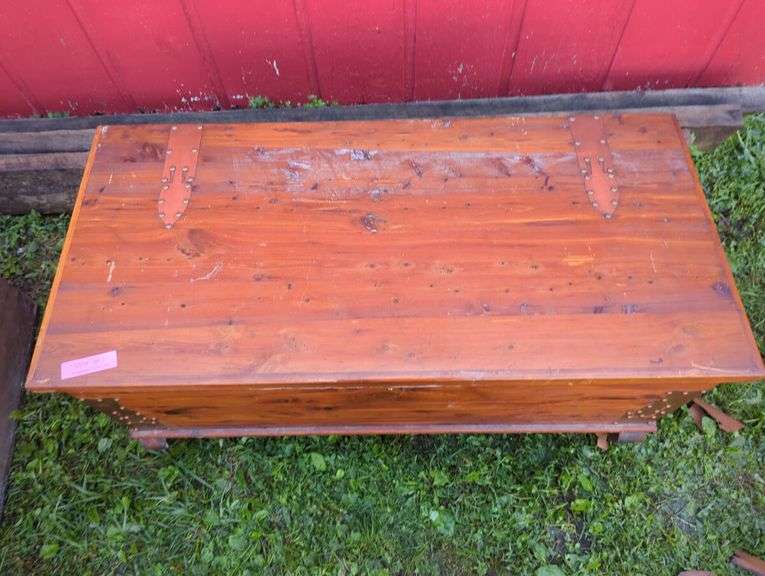 Standard Line Cedar and Walnut Chest