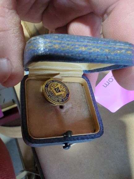 Lot of Dress Accessories, Including Freemason's Pin