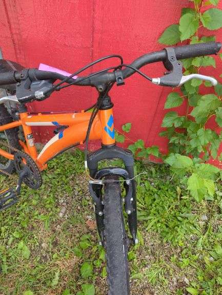 Diamondback Cobra 20" Orange Mountain Bike