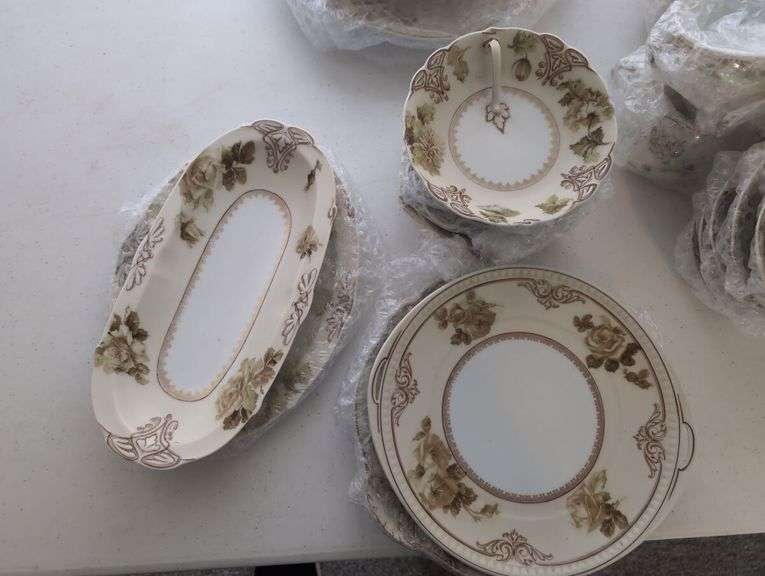 Old Ivory Ohme Silesia China Set
