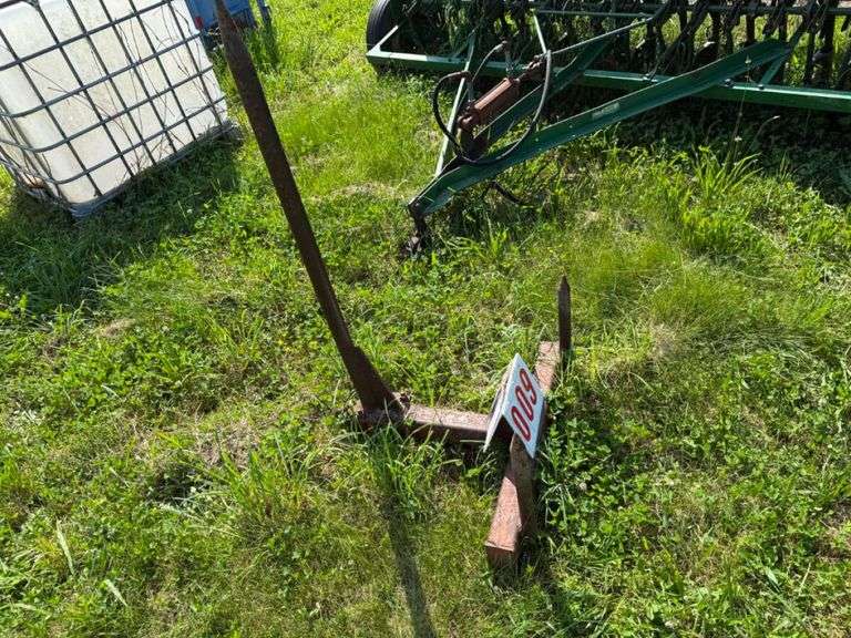 Hay Bale Spear Attachment