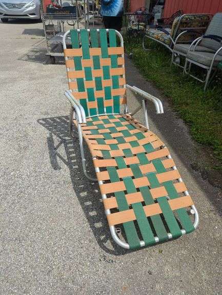 Retro Style Green and Orange Webbed Aluminum Lawn Chair