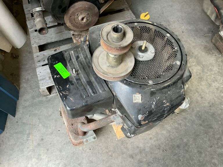 MTD Yard Machines Engine - Model P220U-I/11324G image