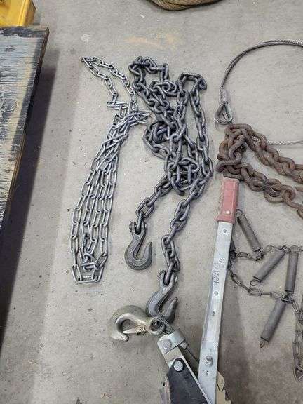 Chain Come Along with Steel Cables and Chains