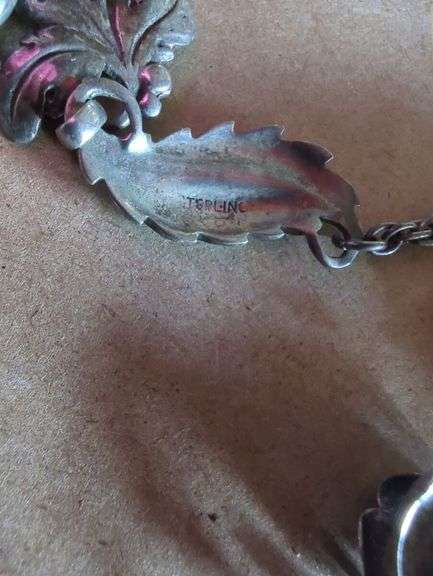 Sterling Silver Jewelry Set with Floral Motifs