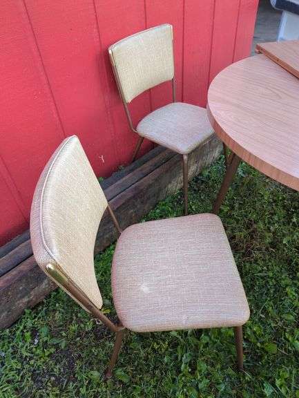 Mid-Century Modern Dining Table and Chairs