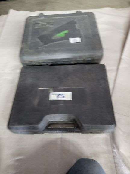 Porter Cable Plate Joiner and SENCO SFN40 Finish Nailer Kit