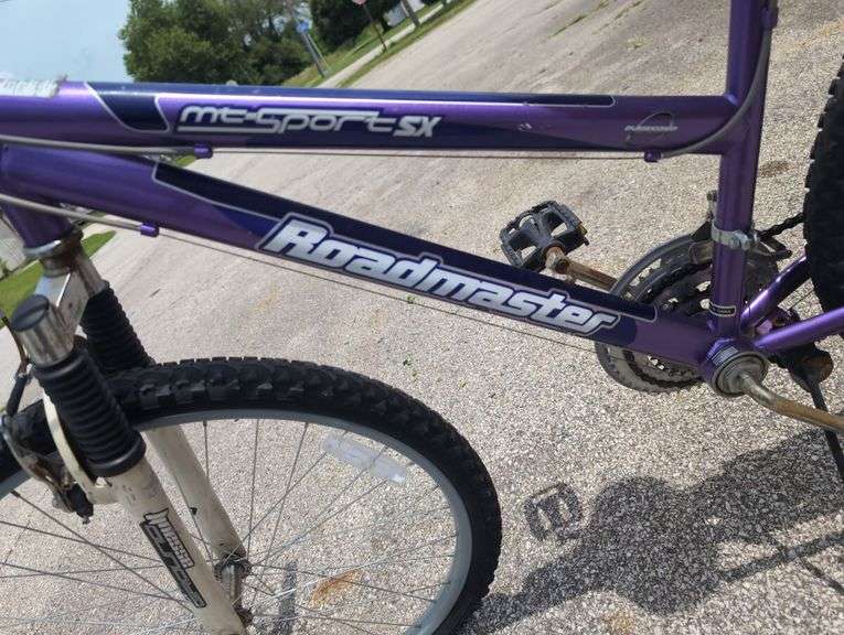 Roadmaster MT Sport SX Purple 18-Speed Mountain Bike