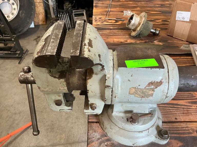 WestCraft Bench Vise image