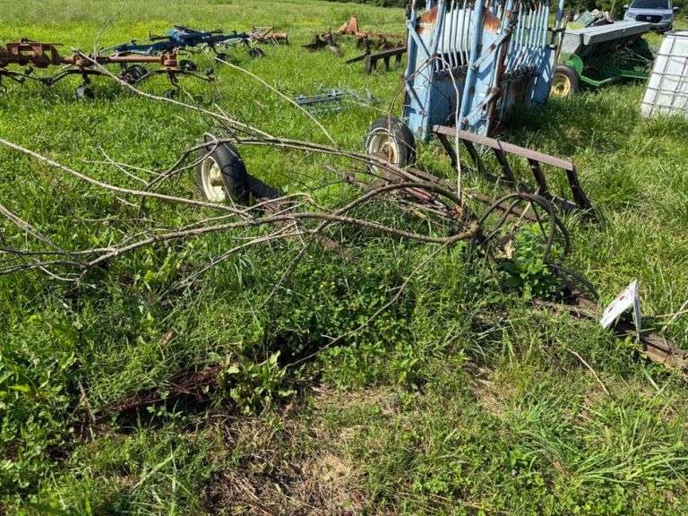 Drag harrow w/hydraulic jack, 14 FT