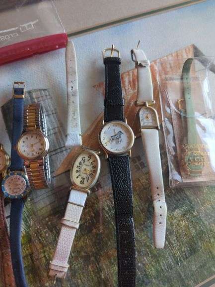 Lot of Ladies' Wristwatches