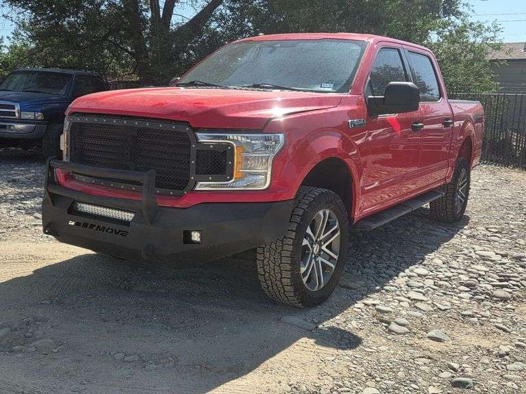 2019 Ford F-150 4x4 Truck (HAS ENGINE ISSUES)