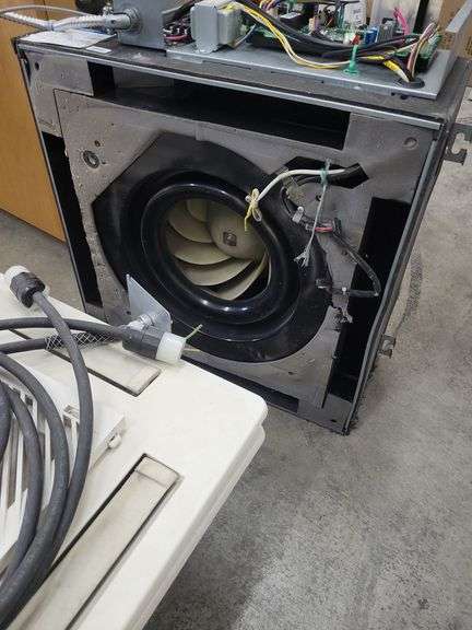 Commercial Ceiling Mounted Air Conditioning Units