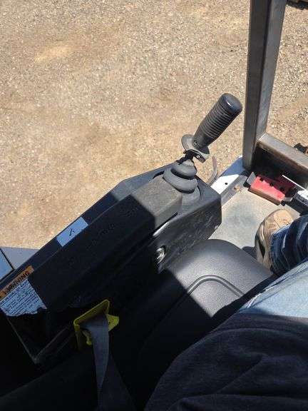 Bobcat X325 Compact Excavator