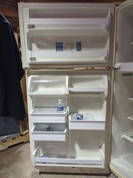 Whirlpool Top Freezer Refrigerator