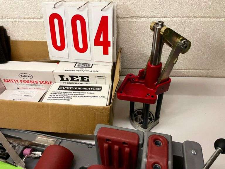 Lee Precision Reloading Equipment and Tipton Gun Vise