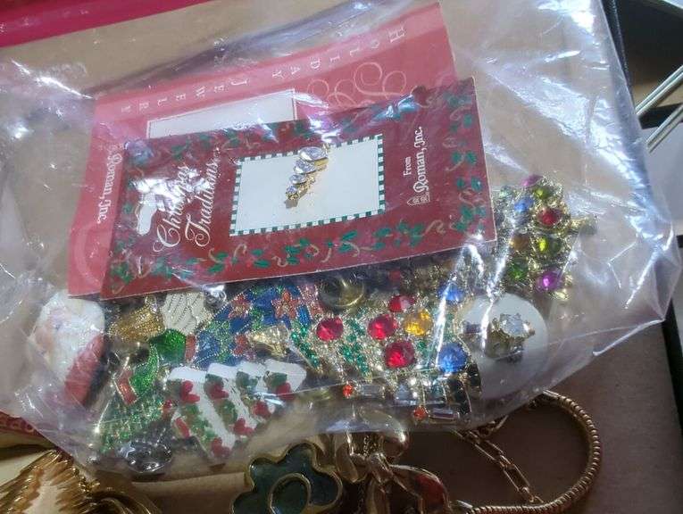 Costume Jewelry Collection in R.G. Dun Operas Cigar Box