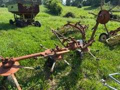 Walton hay tedder