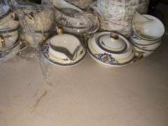 Victoria China Czechoslovakia Oxford Dinnerware Set
