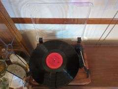 Udreamer Record Player with Built-in Speakers