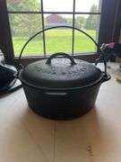 Griswold No. 9 Tite-Top Baster Cast Iron Dutch Oven