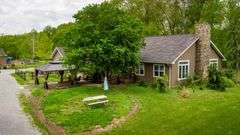 17503 Woodlawn Lane
