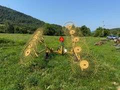 Vermeer Rake WR220 Hay Rake
