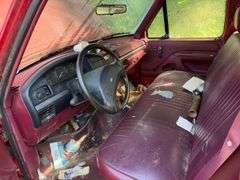 1995 Red Ford F-350 Flatbed Truck - 5.0L or 5.8L Engine