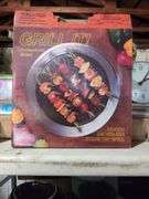 Grill It! Professional Model Indoor Smokeless Stove Top Grill with Cookbook