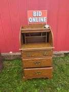 Riverside Furniture Roll Top Desk with Drawers