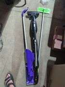 Bissell Powerlifter and Swiffer Wetjet Cleaning Mops - Untested