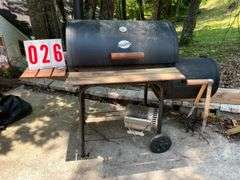 Char-Griller Smoker Grill