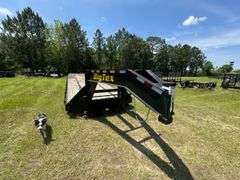 2021 BigTex 22GN-30BK+5MR Gooseneck Trailer, VIN: 16V3F4326M6084204, Salvage Title