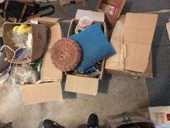 Mixed Box Lot: Home Goods, Decor, & Vintage Magnavox Speaker
