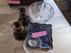 Mixed Lot of Decorative Glass and Ceramic Items